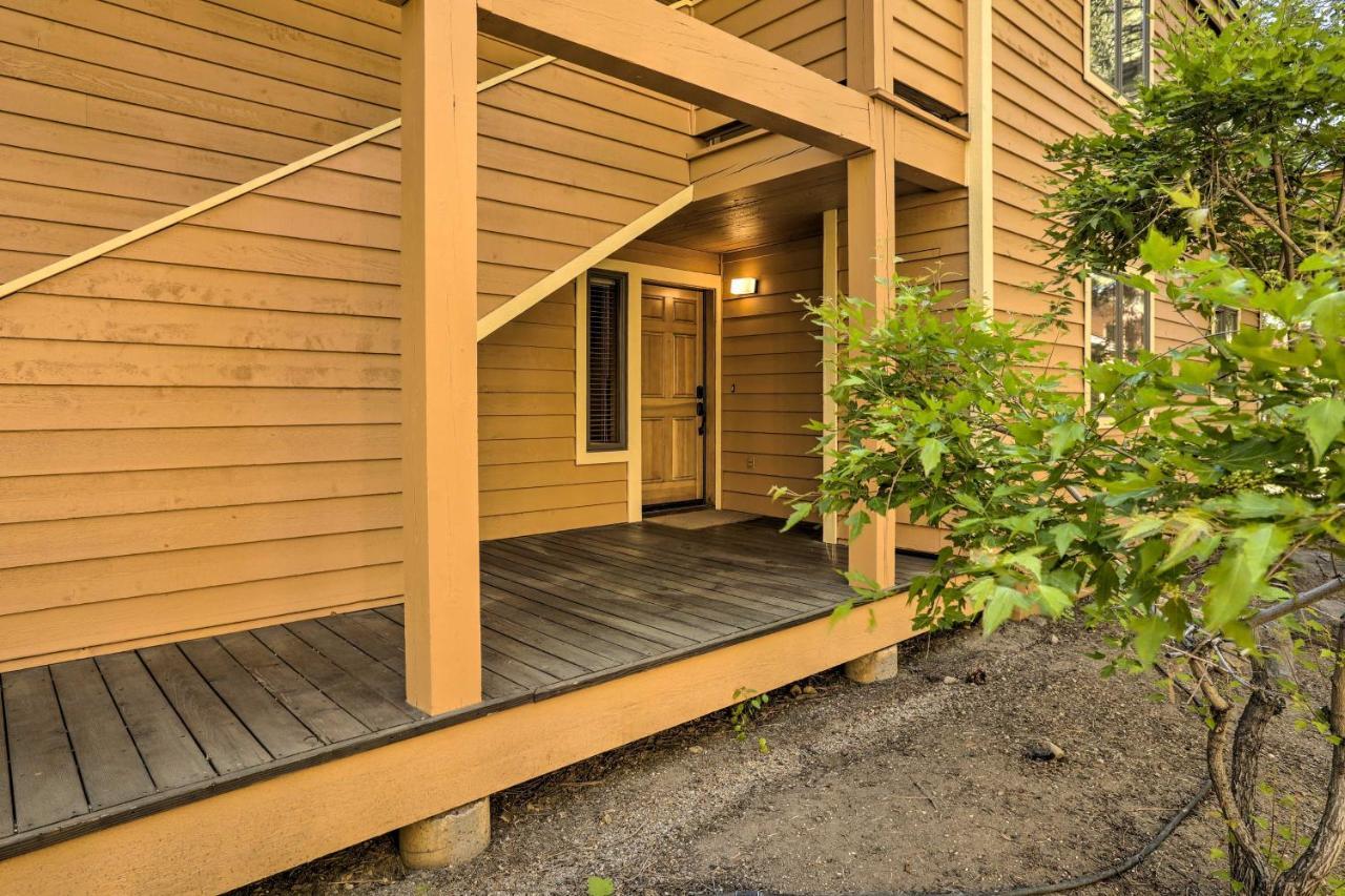 Corner-Unit Condo With Grill Walk To Lake Tahoe! Инклайн-Виллидж Экстерьер фото